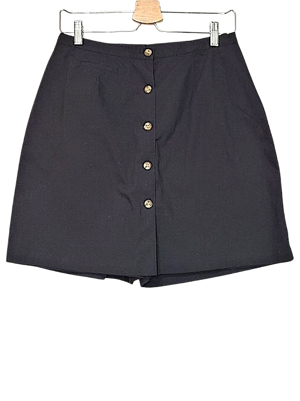Karen Scott Black Button-Front Skort Size 10 - Picture 3 of 11